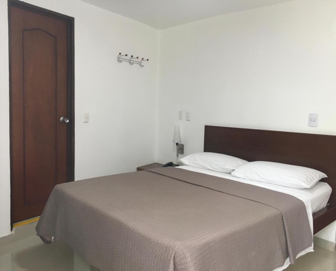 Hotel El Faro Buga Luaran gambar